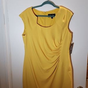 Yellow dress